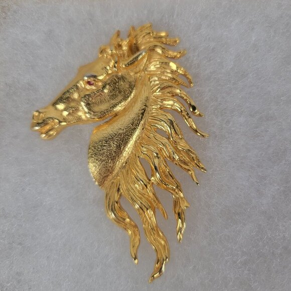 Vintage Roger Van S Gold Horse Head Statement Sophisticated Classic Brooch Pin - Picture 1 of 3